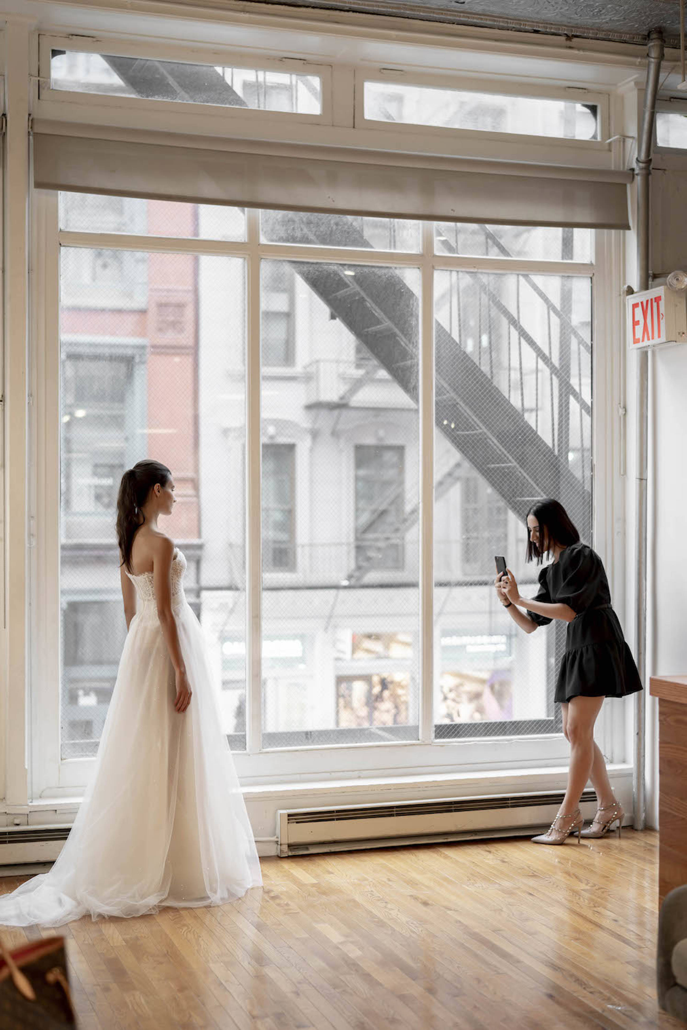 The New Wedding Fashion Trends Brides Need To Know. Desktop Image